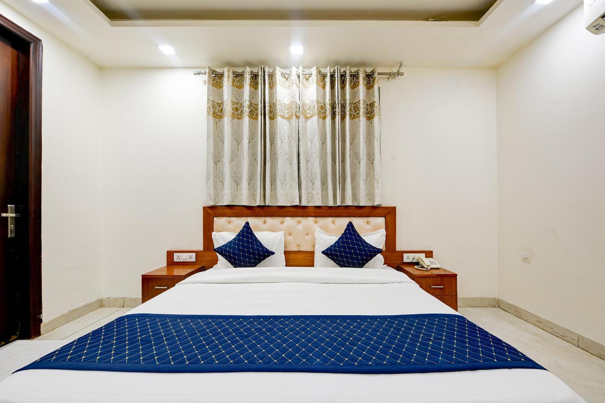 Hotel Leaf 9 Boutique, Near Golf Course Road And Galleria Market غورغاون المظهر الخارجي الصورة